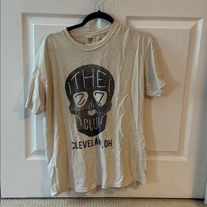 Machine Gun Kelly T-Shirt. Graphic Tee with Skull Design